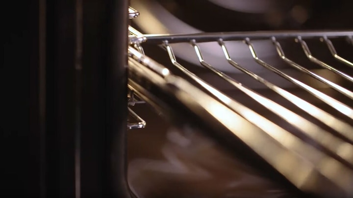 Easy Glide Slide Racks Ovens - Electrolux Cooking