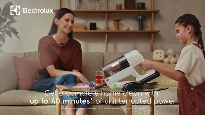 Stick Vacuum Cleaner with Clean Station